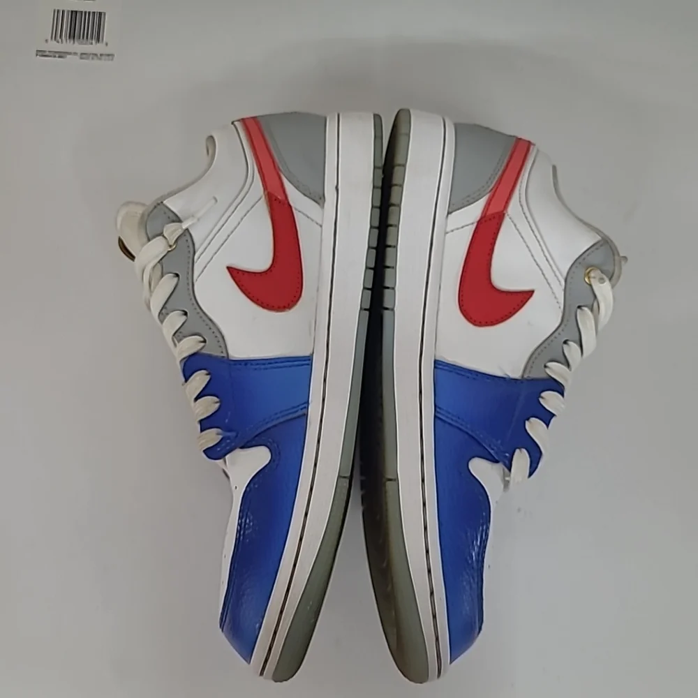 Nike Jordan 1 Low SE Philippines‎ Size 8.5